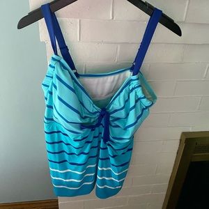 Sz 22W Beach House Swimsuit Top